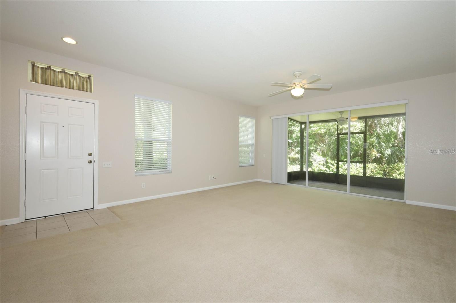 DUNWOODY COMMONS PH 2 - Residential Lease