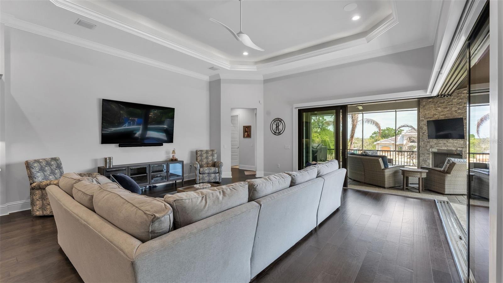 DELPHI HILLS - Residential