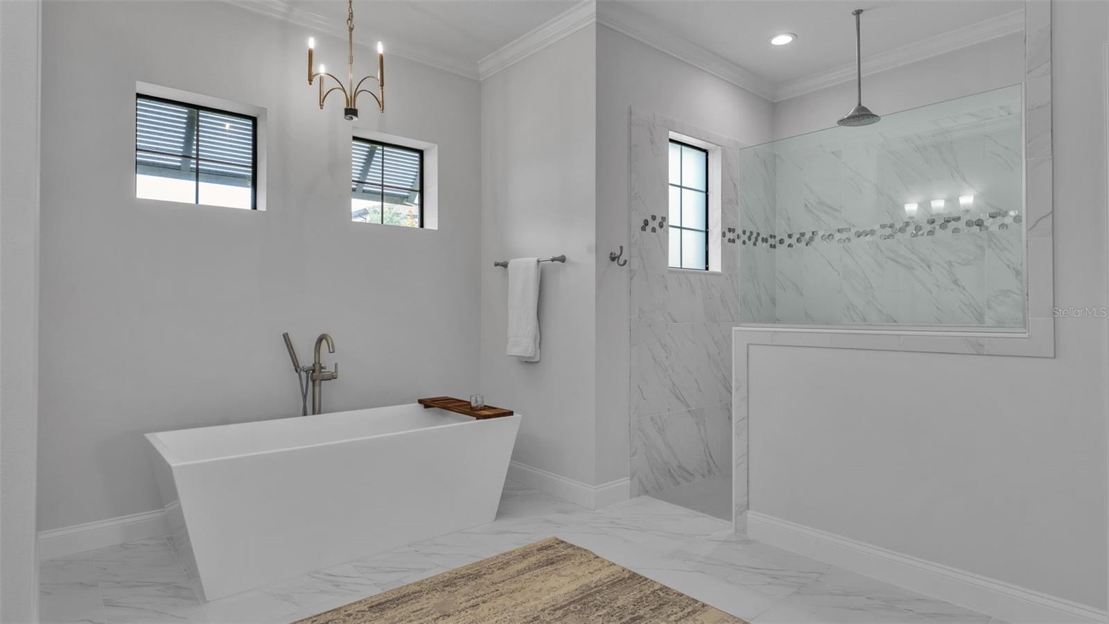 DELPHI HILLS - Residential