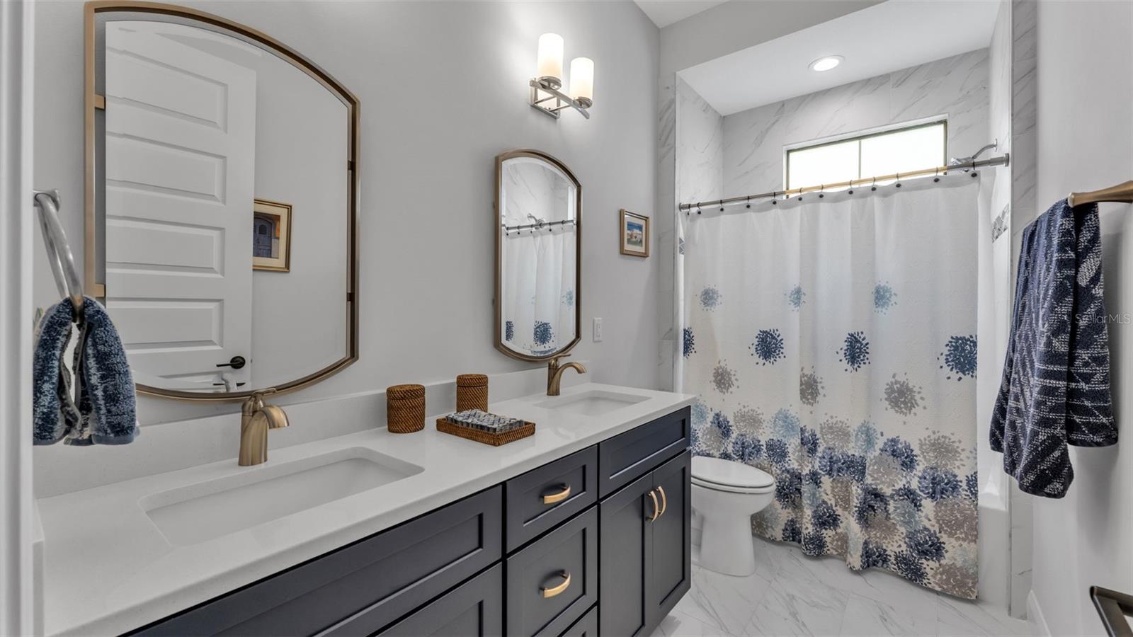 DELPHI HILLS - Residential