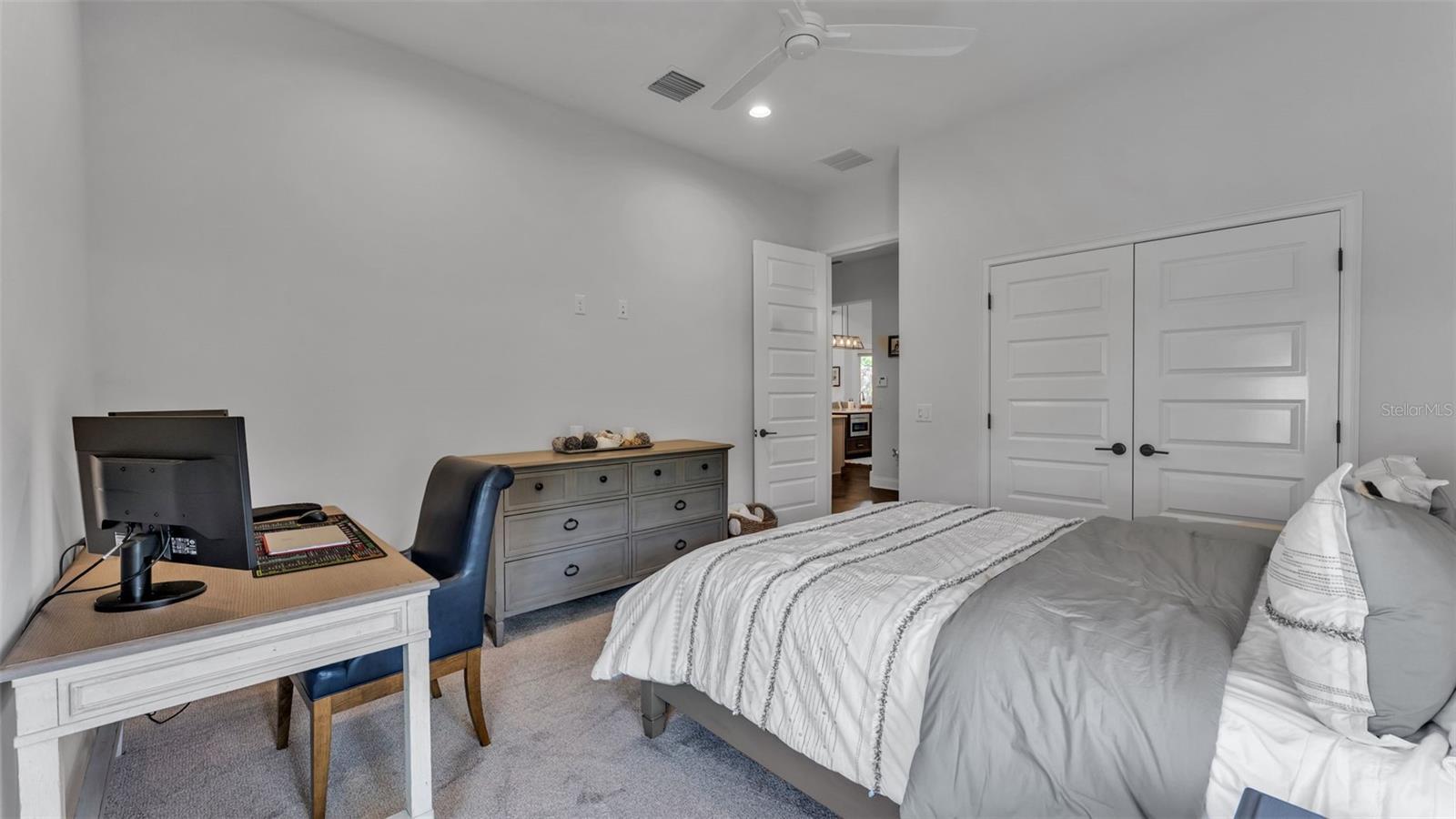 DELPHI HILLS - Residential