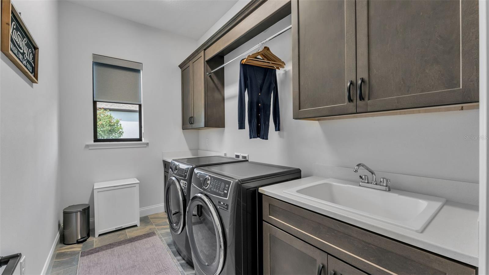 DELPHI HILLS - Residential