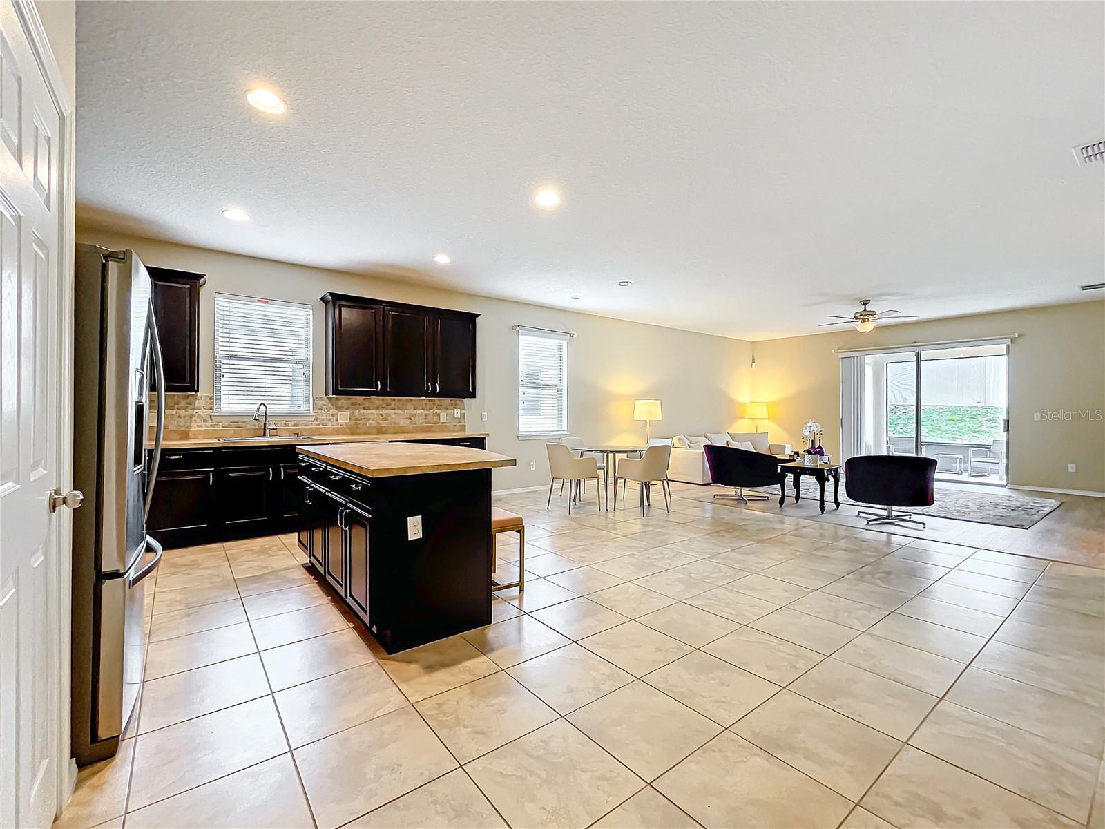 20945 OLDENBURG LOOP