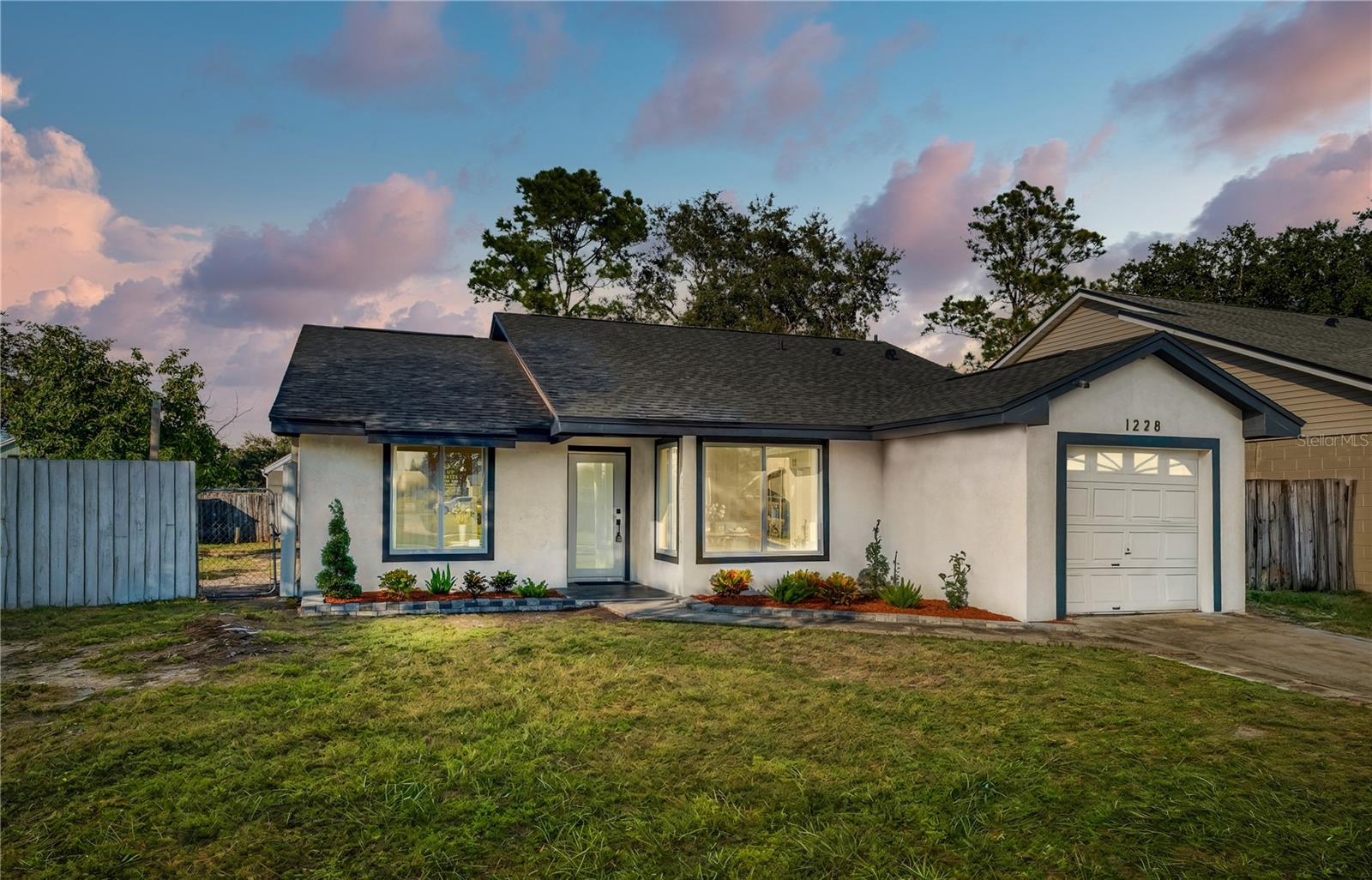 1228 HOLLY SPRINGS CIRCLE