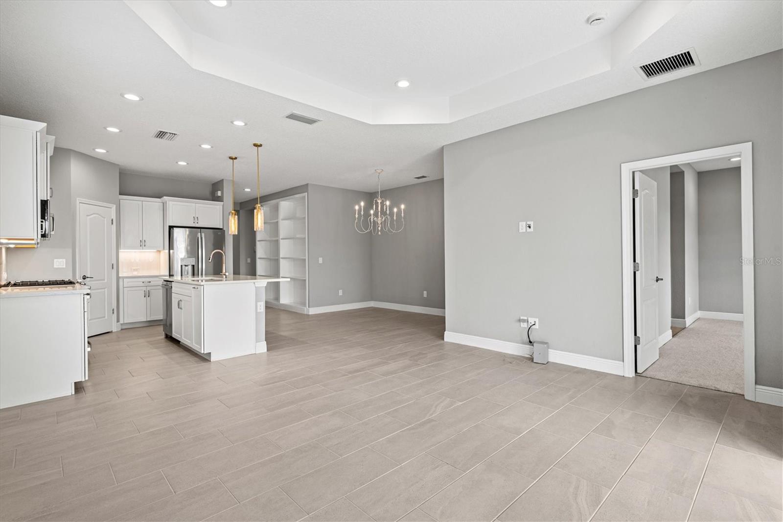 SILVERLEAF PH IV - Residential