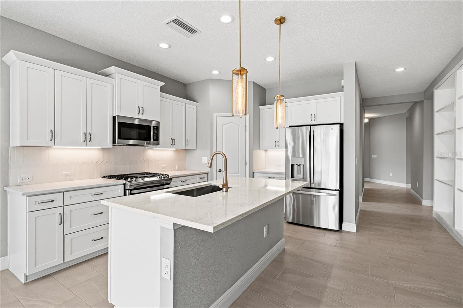 SILVERLEAF PH IV - Residential