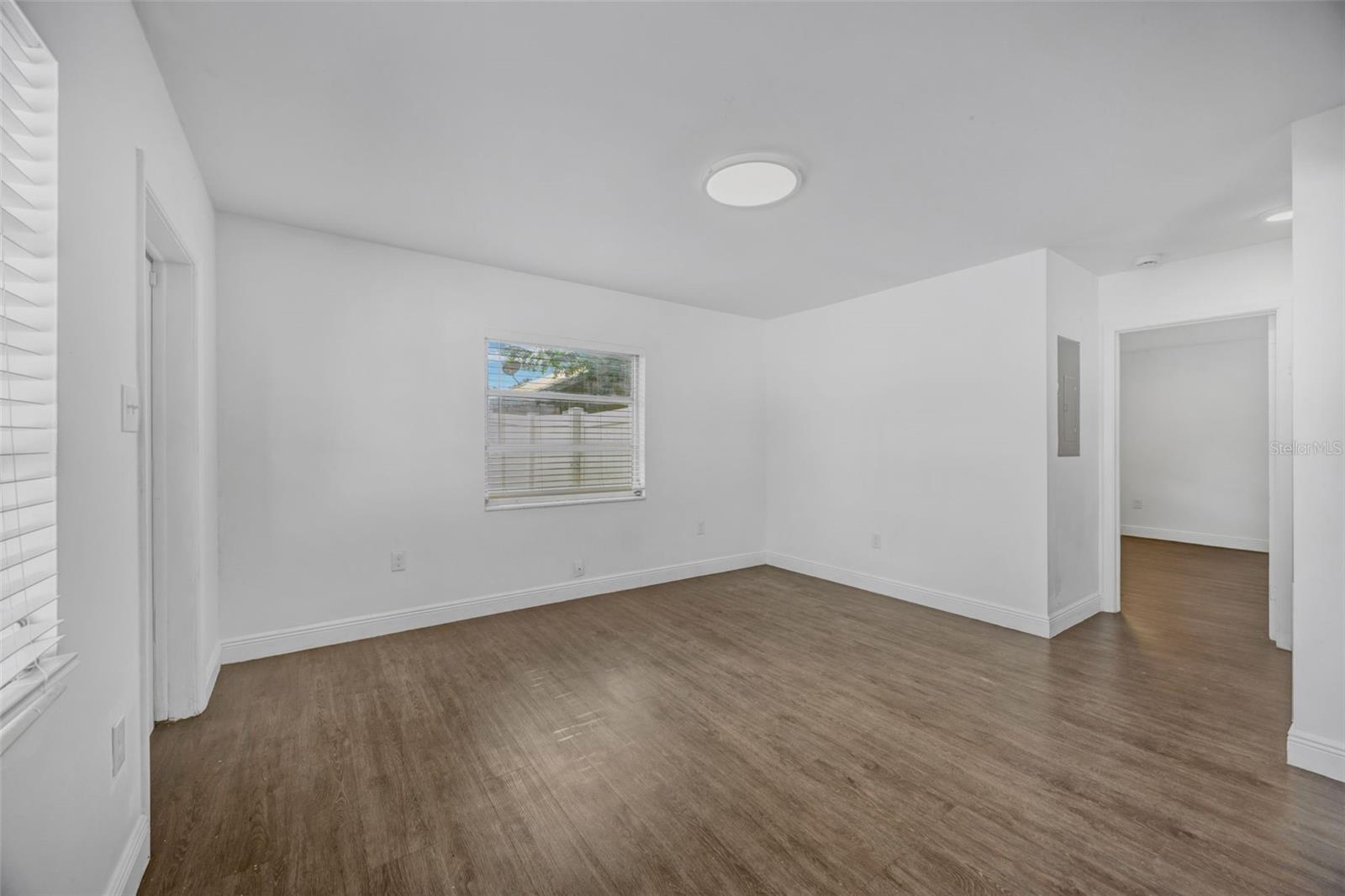 HOMELANDS - Residential