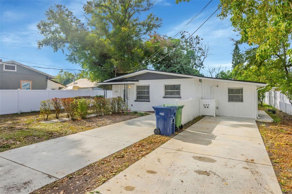 Photo of 5114 N Macdill Avenue, Tampa, FL 33614 (MLS # TB8450523)