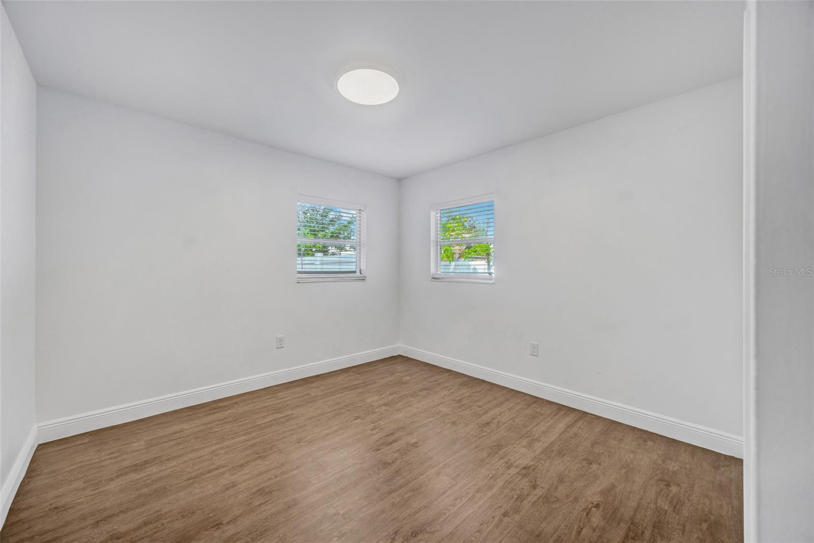 HOMELANDS - Residential