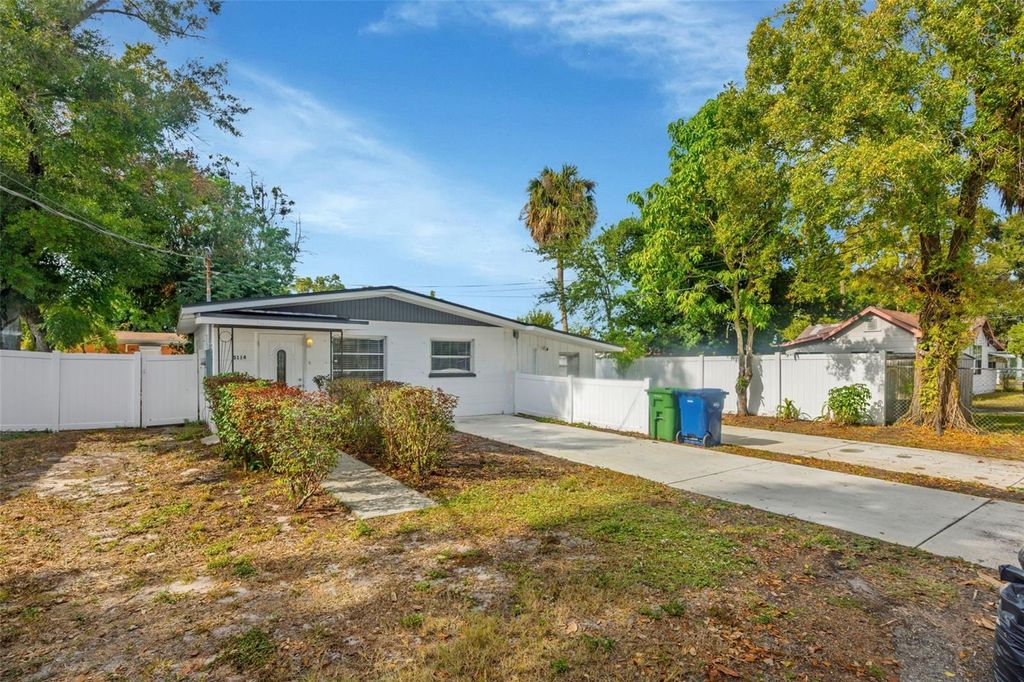 Photo of 5114 N Macdill Avenue, Tampa, FL 33614 (MLS # TB8450523)