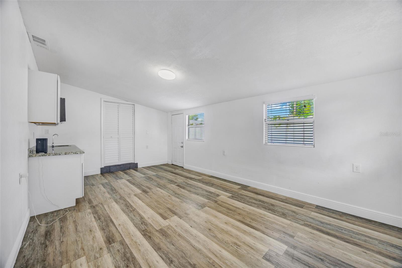 HOMELANDS - Residential