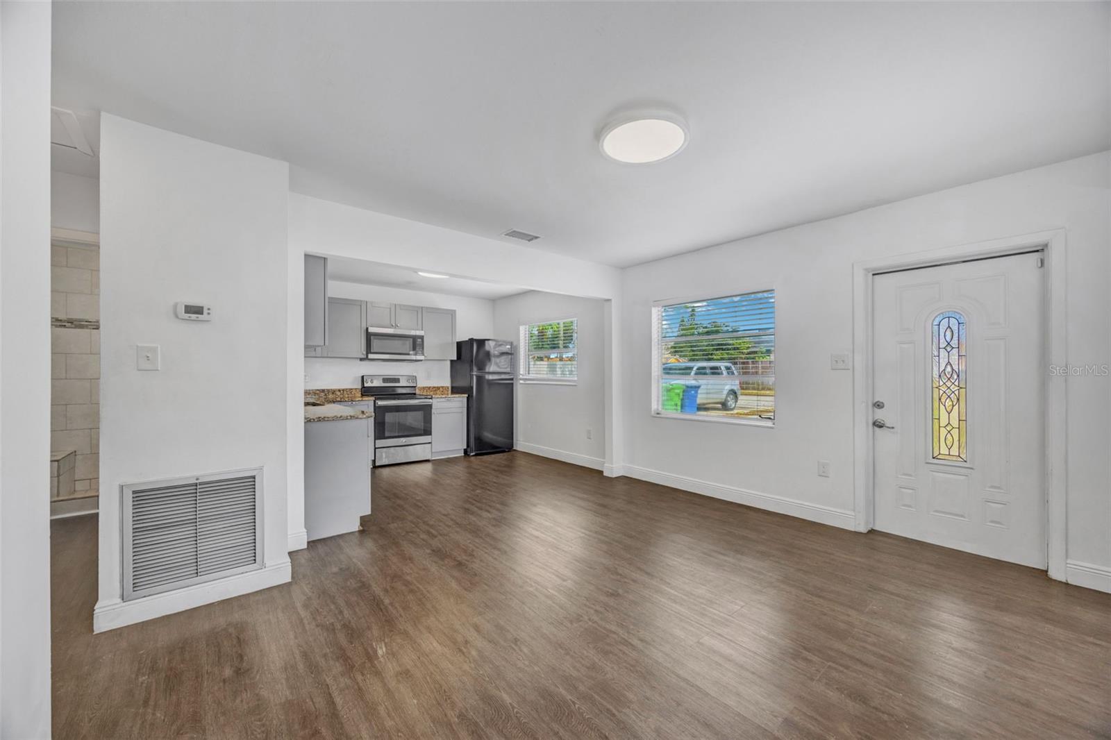 HOMELANDS - Residential