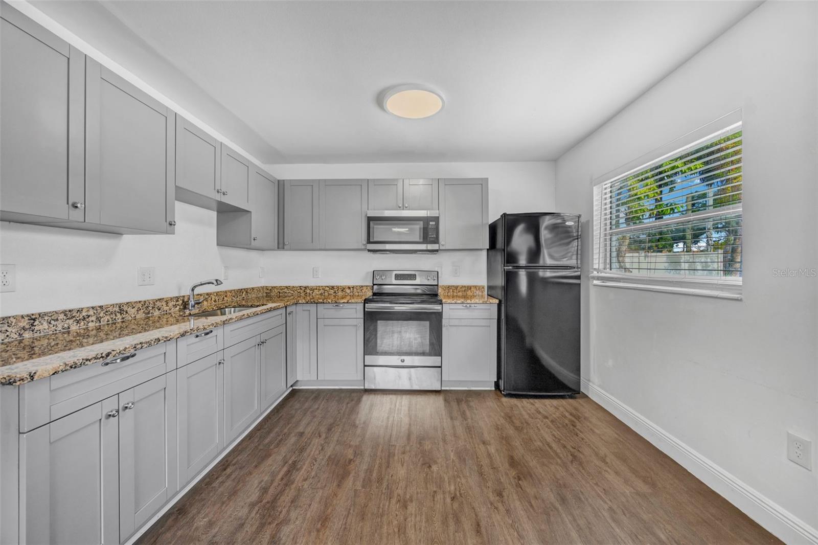 HOMELANDS - Residential