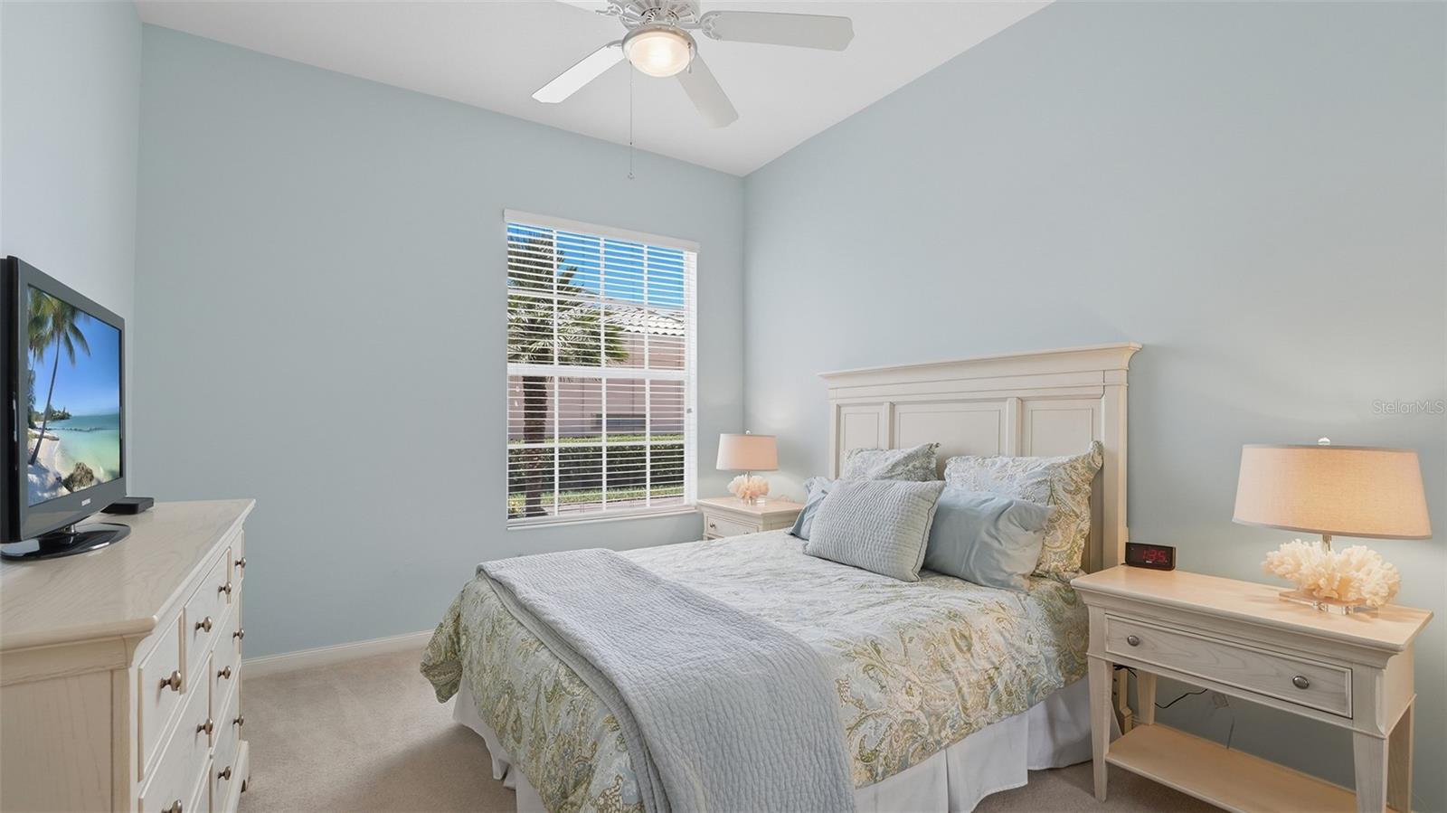 VILLAGEWALK - Residential