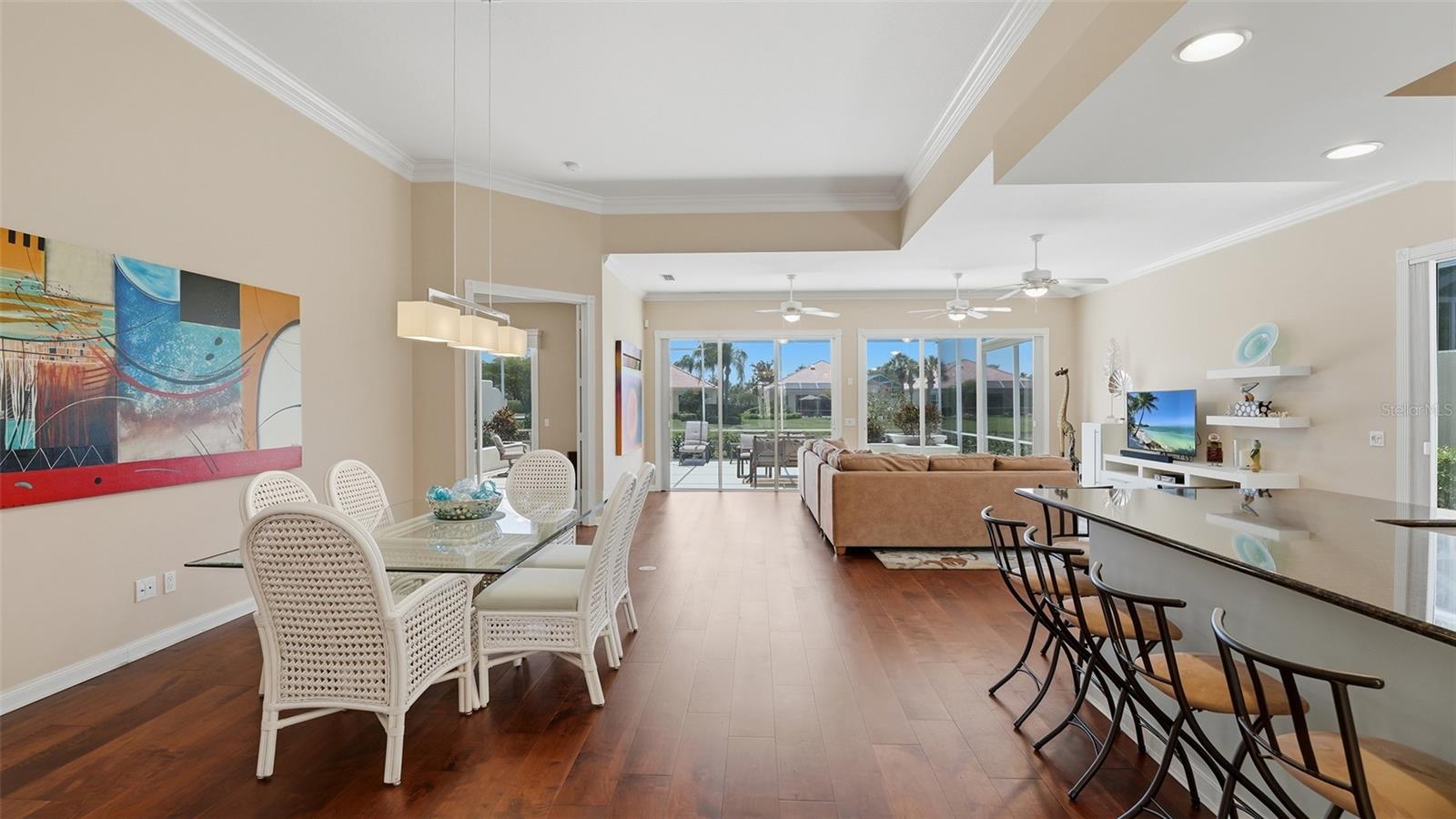 VILLAGEWALK - Residential