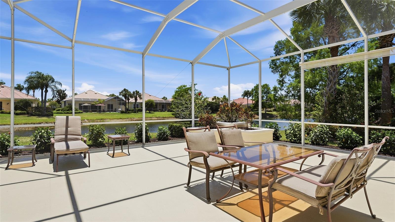 VILLAGEWALK - Residential