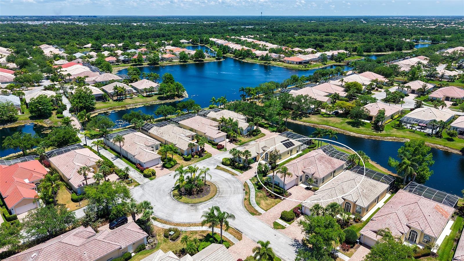 VILLAGEWALK - Residential