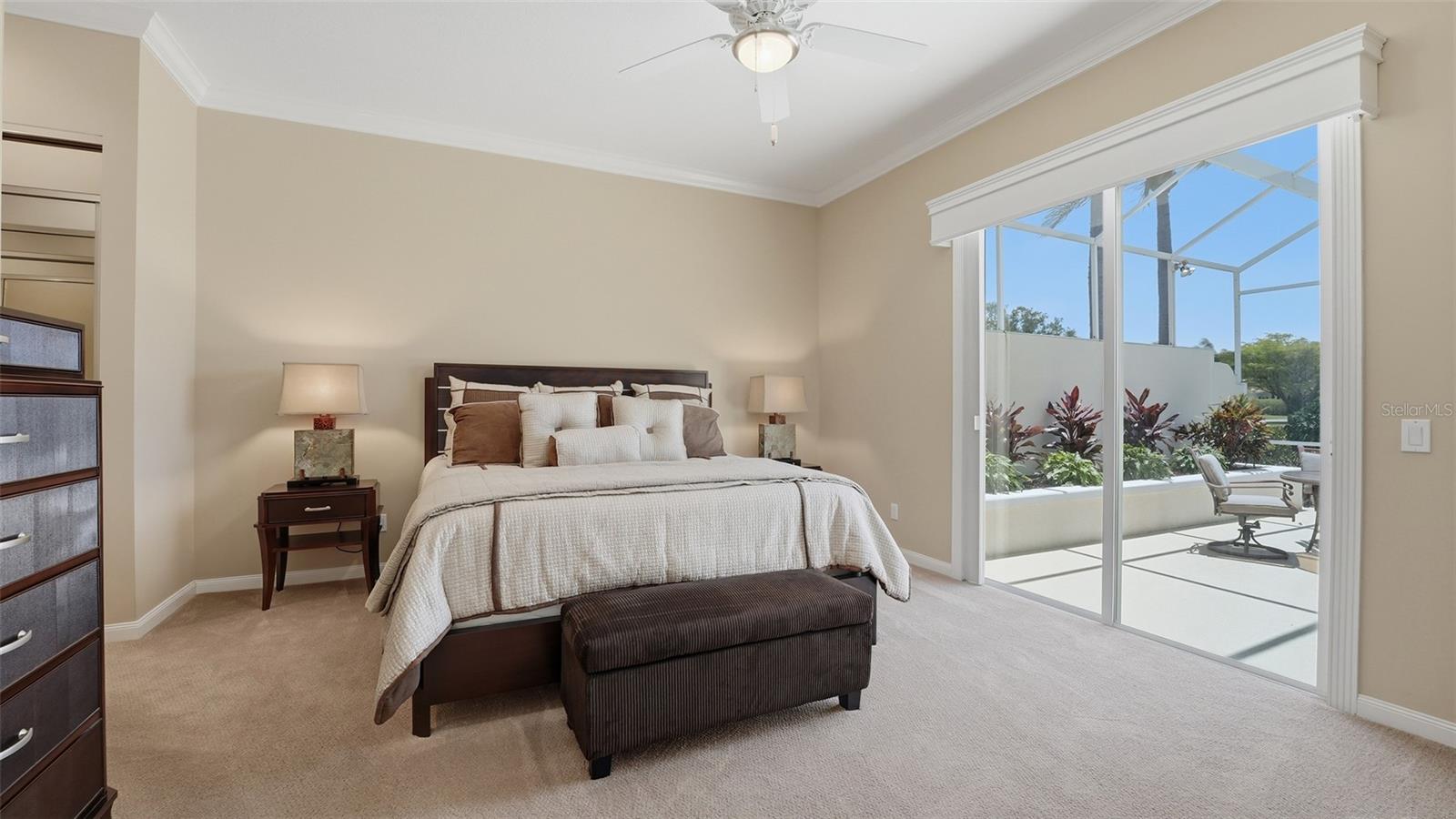 VILLAGEWALK - Residential