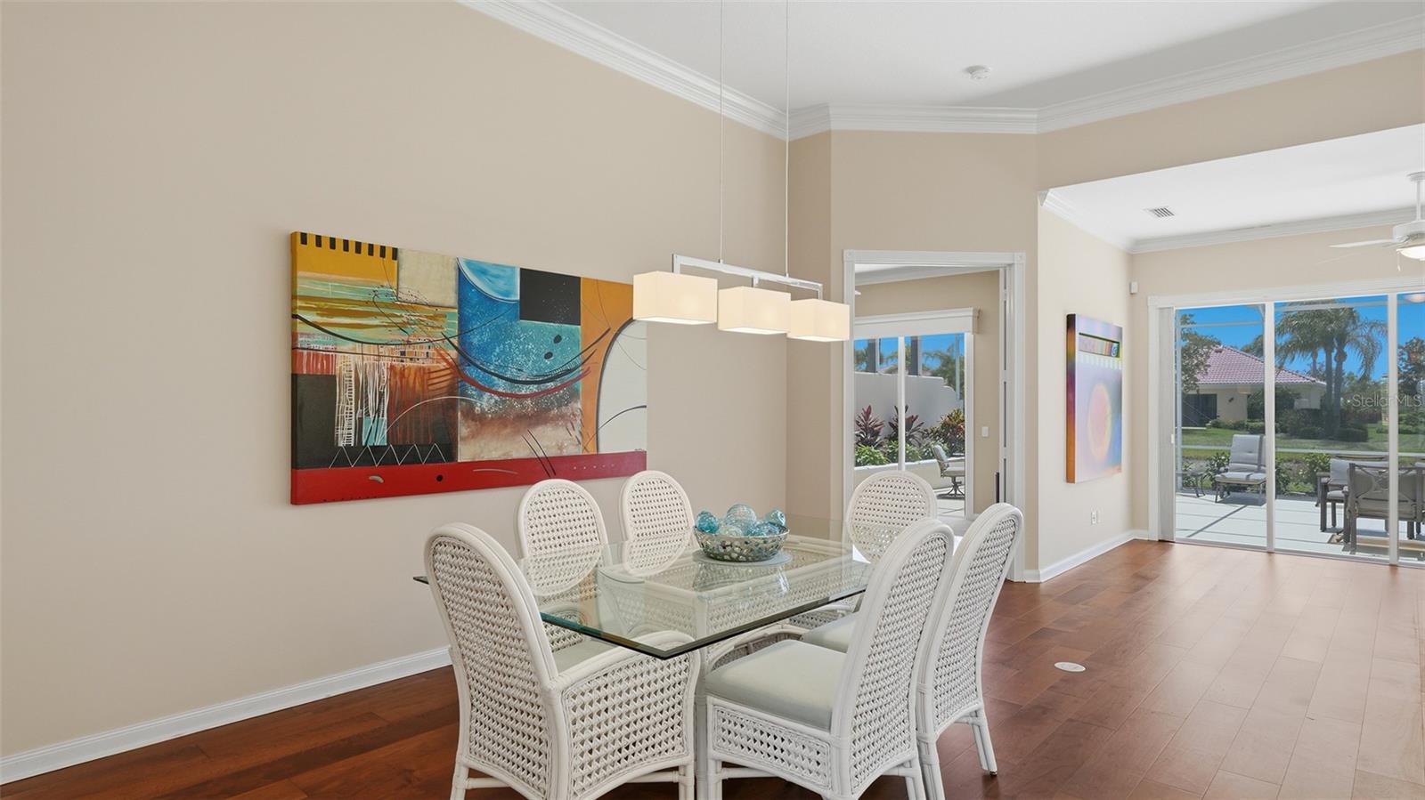 VILLAGEWALK - Residential
