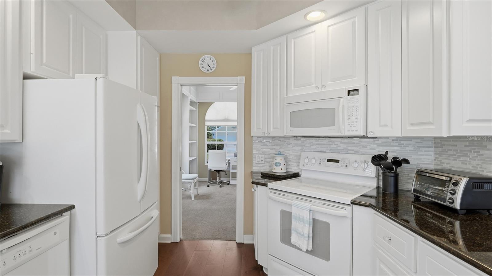 VILLAGEWALK - Residential