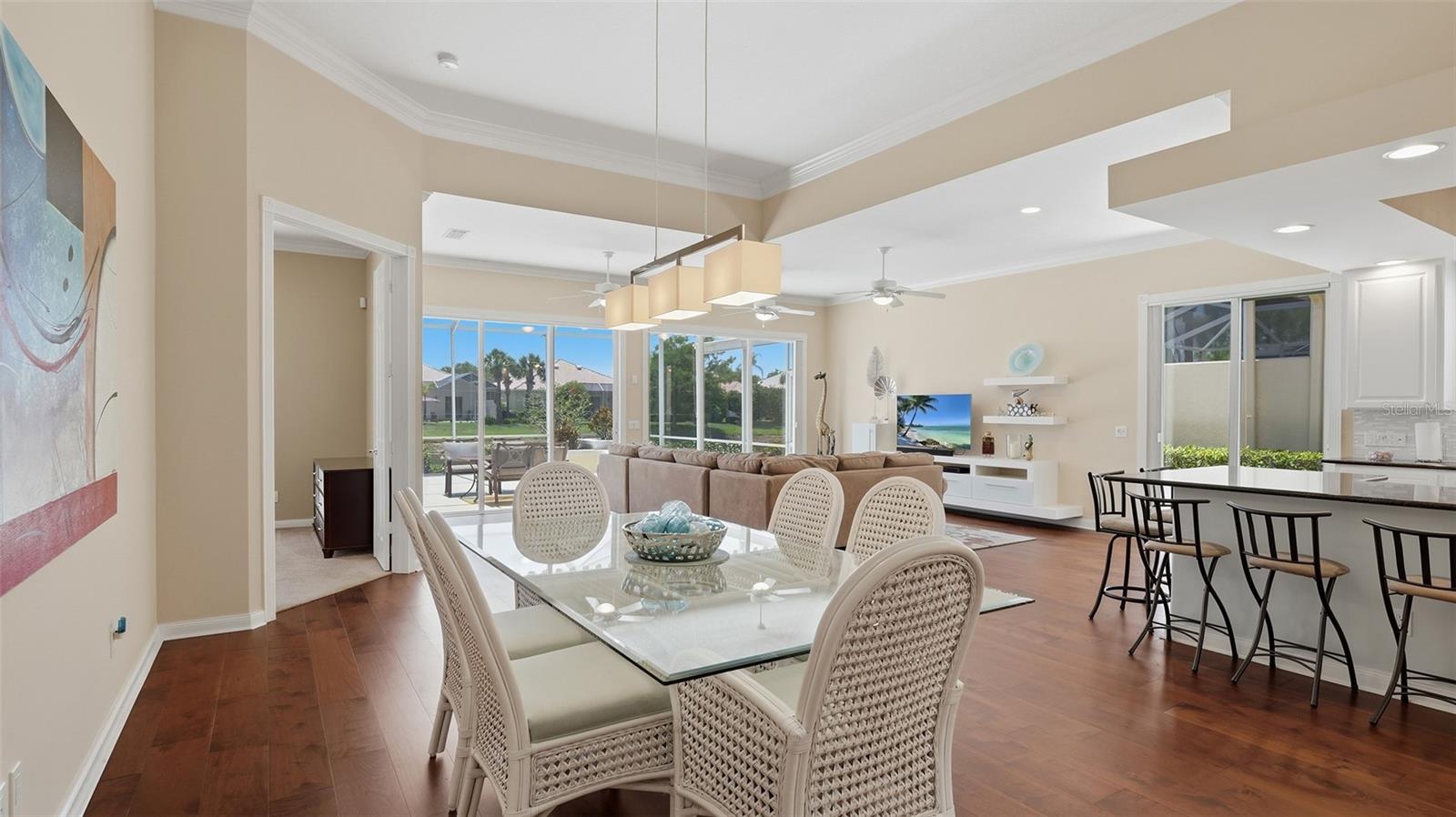VILLAGEWALK - Residential
