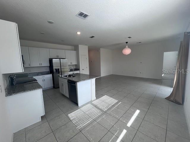 CYPRESS PARK ESTATES - Residential Lease