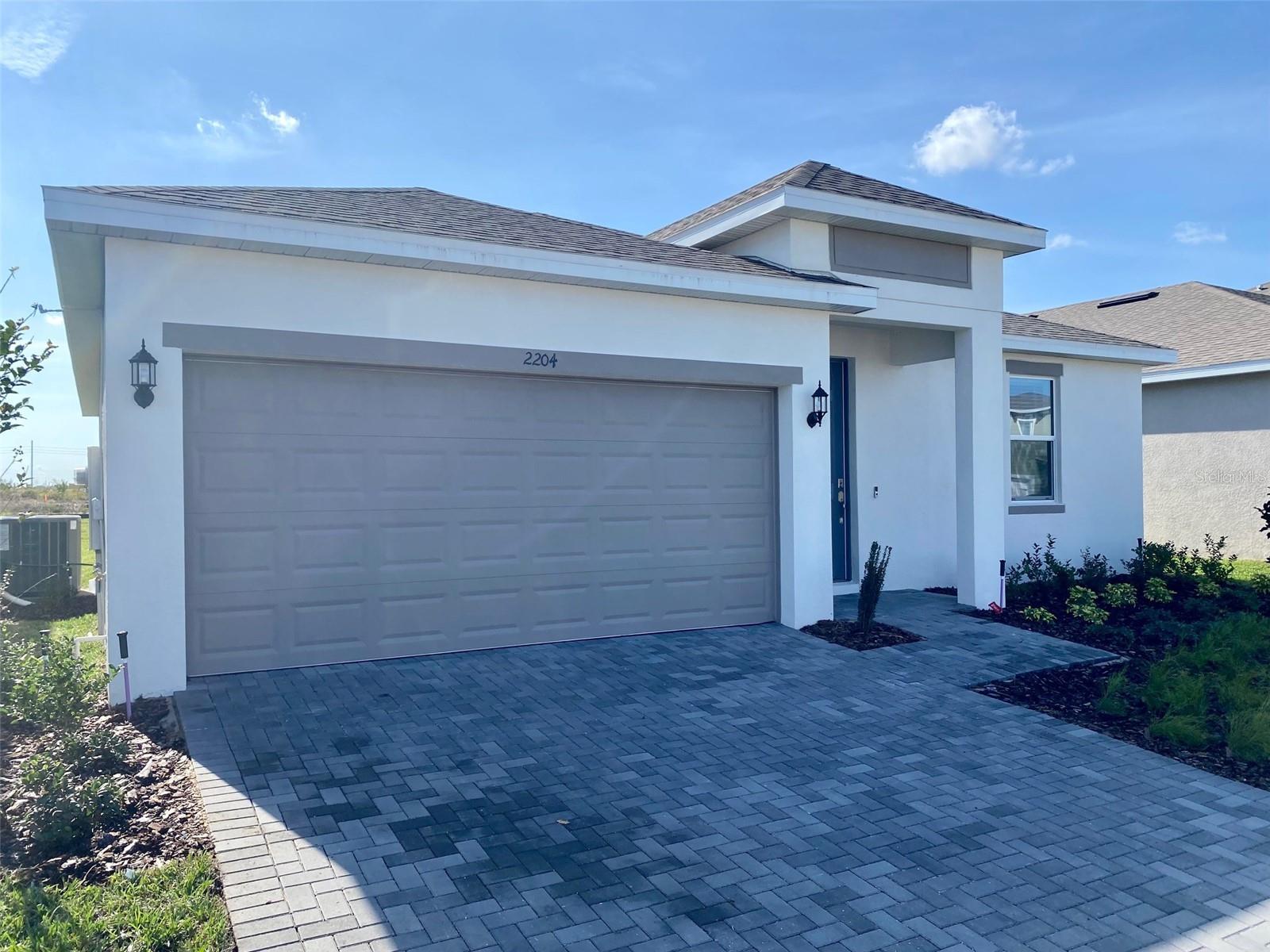 CYPRESS PARK ESTATES - Residential Lease