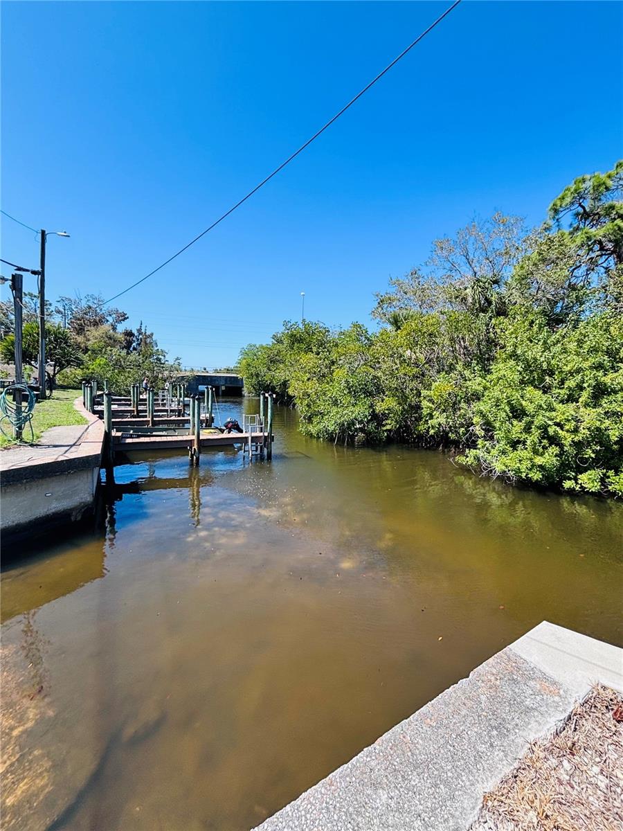 BROOK TO BAY - Residential