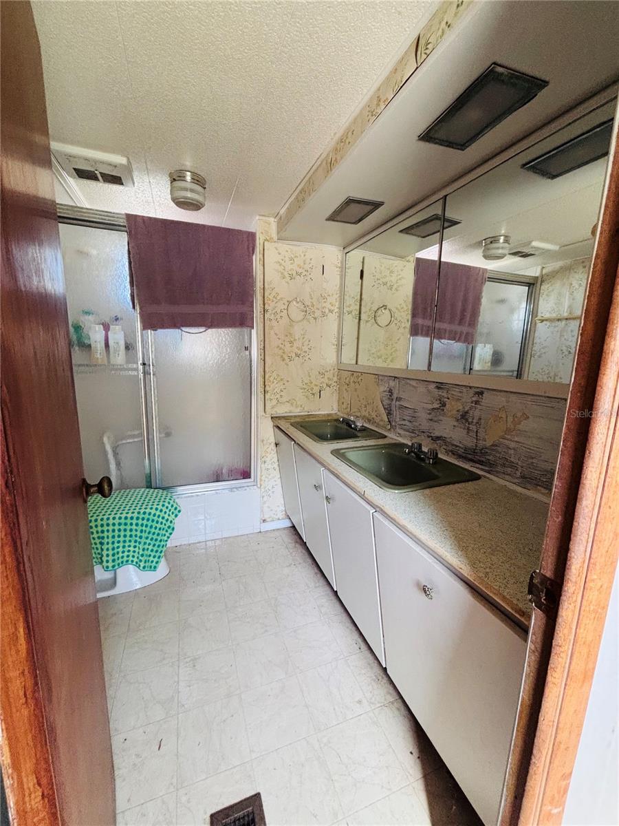 BROOK TO BAY - Residential