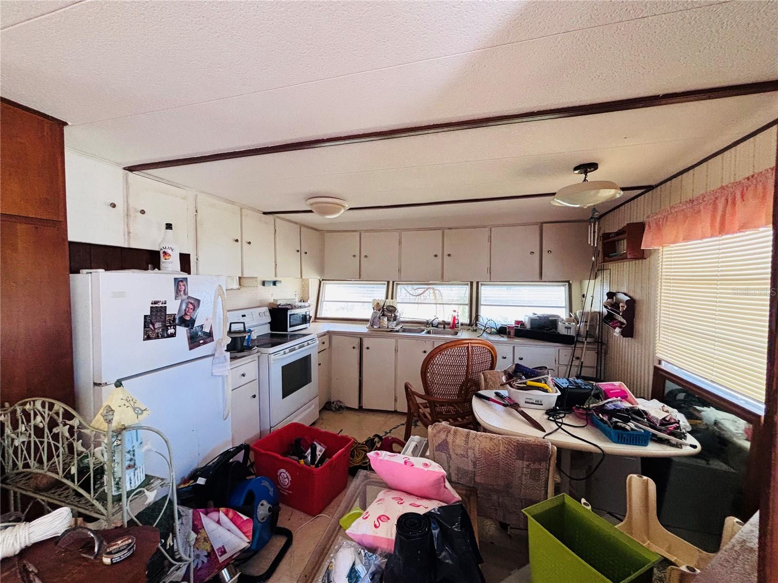 BROOK TO BAY - Residential