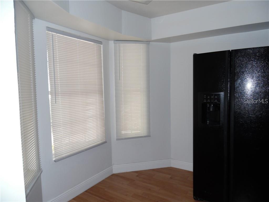 COACH HOMES AT MARINERS VILLAGE - Residential Lease