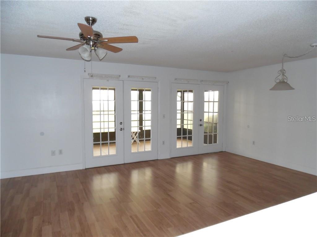 COACH HOMES AT MARINERS VILLAGE - Residential Lease