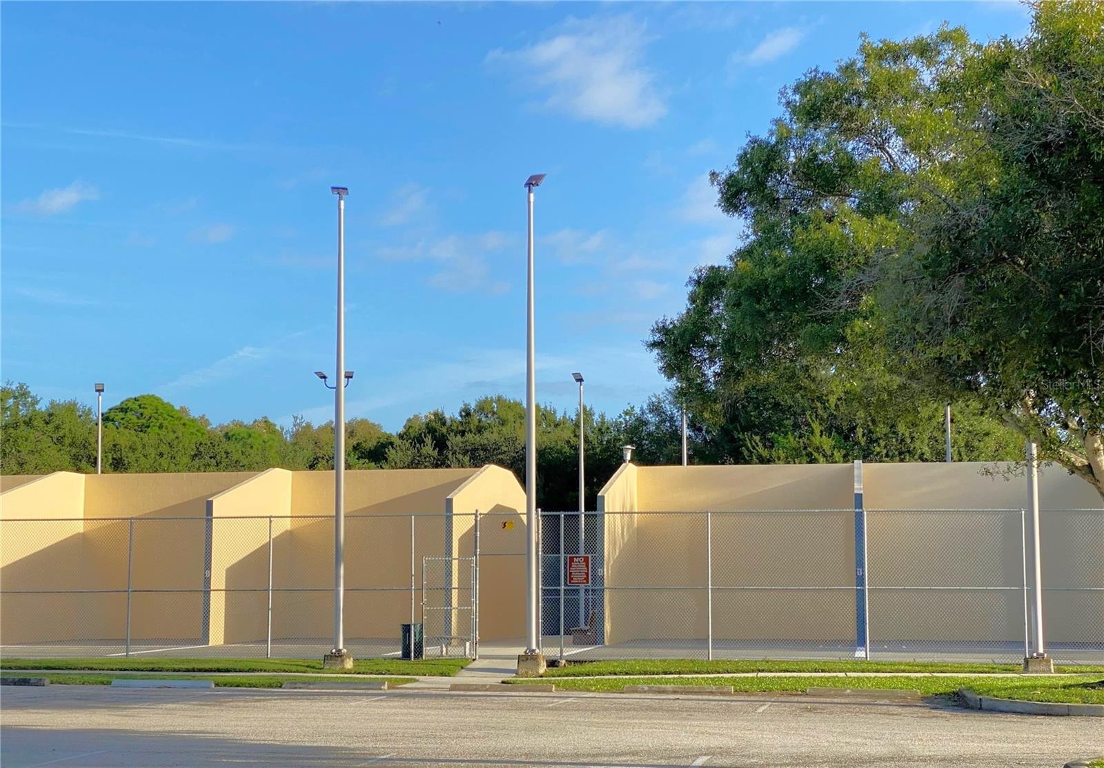 MAINLANDS OF TAMARAC BY THE GULF UNIT 6 CONDO - Residential