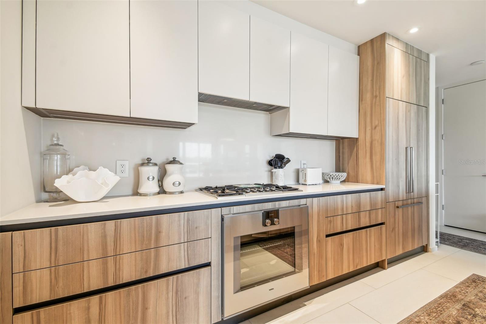 SERENA BY THE SEA CONDO - Residential