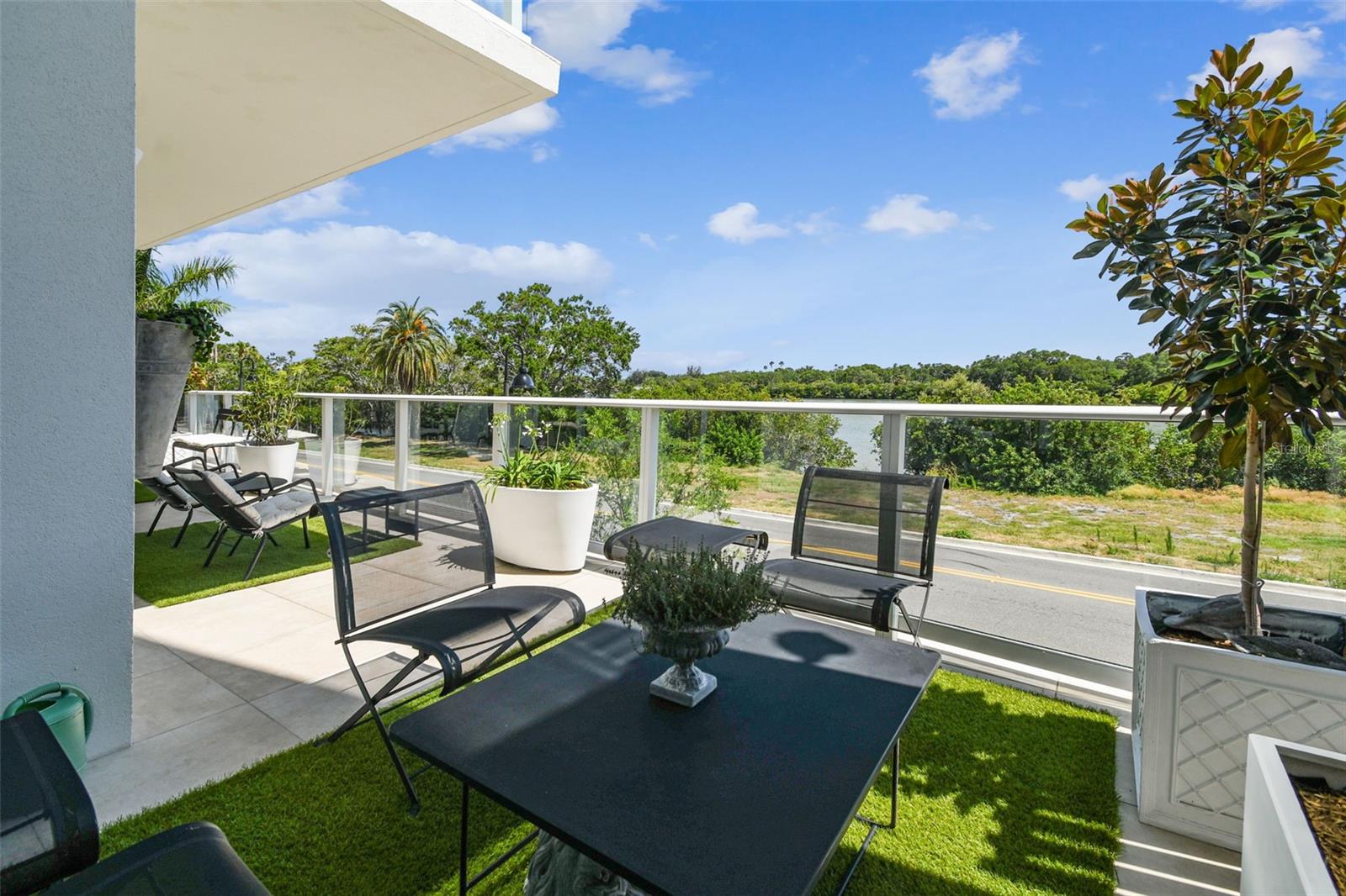 SERENA BY THE SEA CONDO - Residential