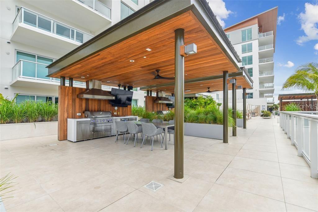 SERENA BY THE SEA CONDO - Residential