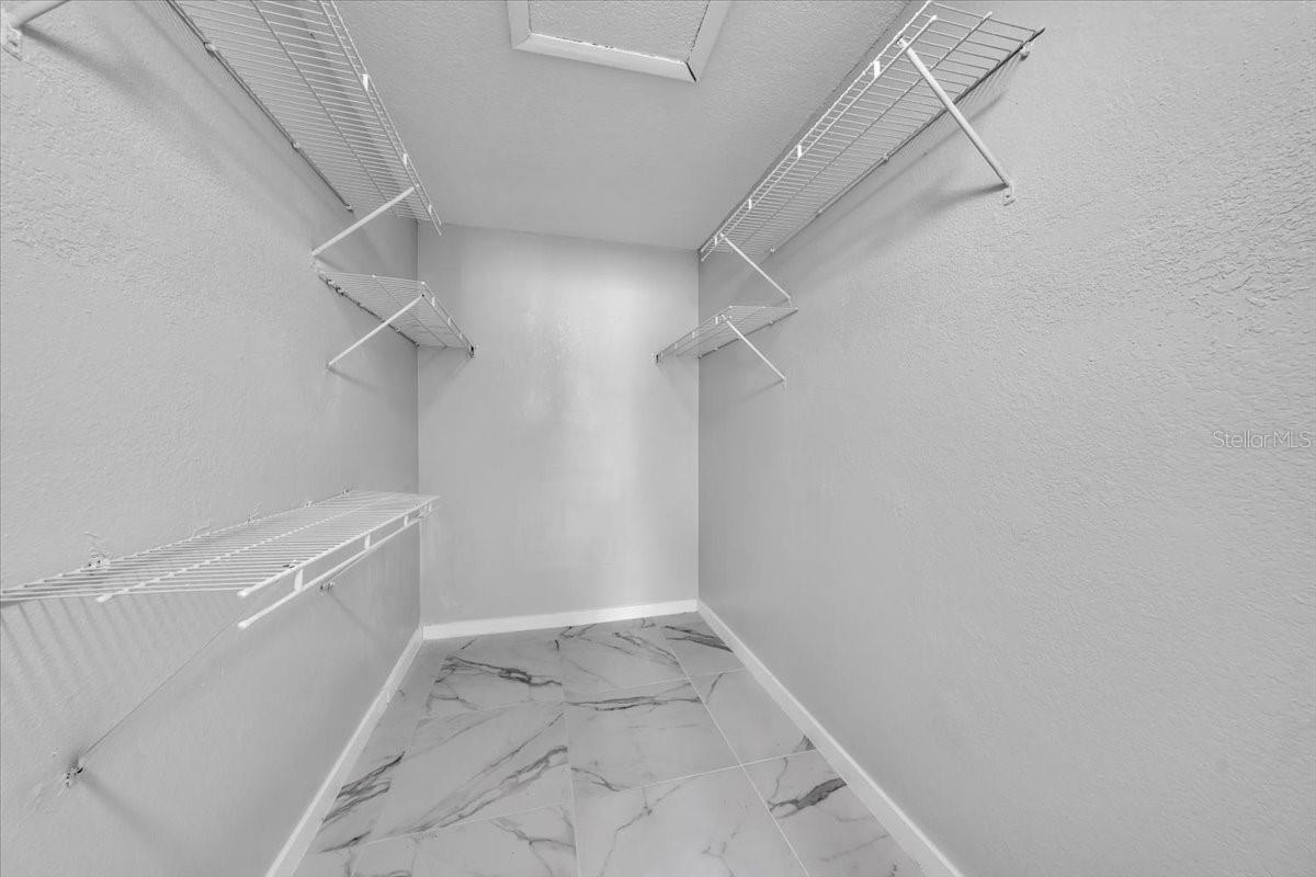 DAWNEE BROOK LOT 22 - Residential