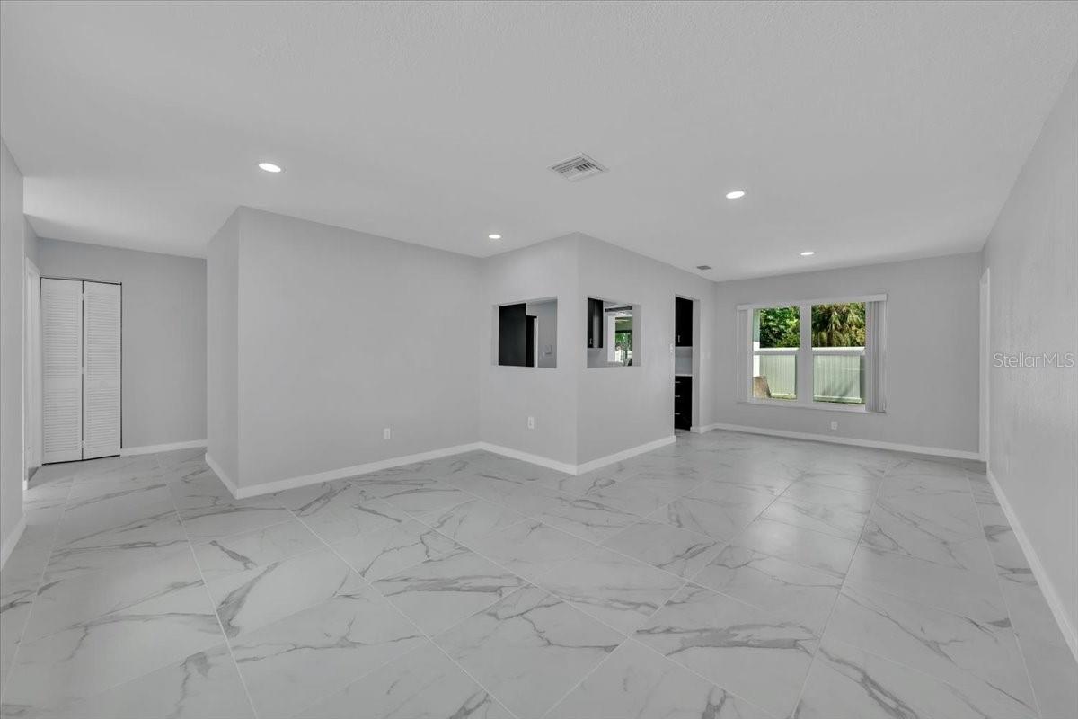 DAWNEE BROOK LOT 22 - Residential