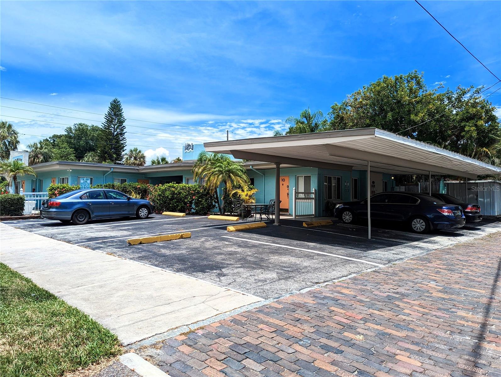 BAY SHORE REV - Residential Income