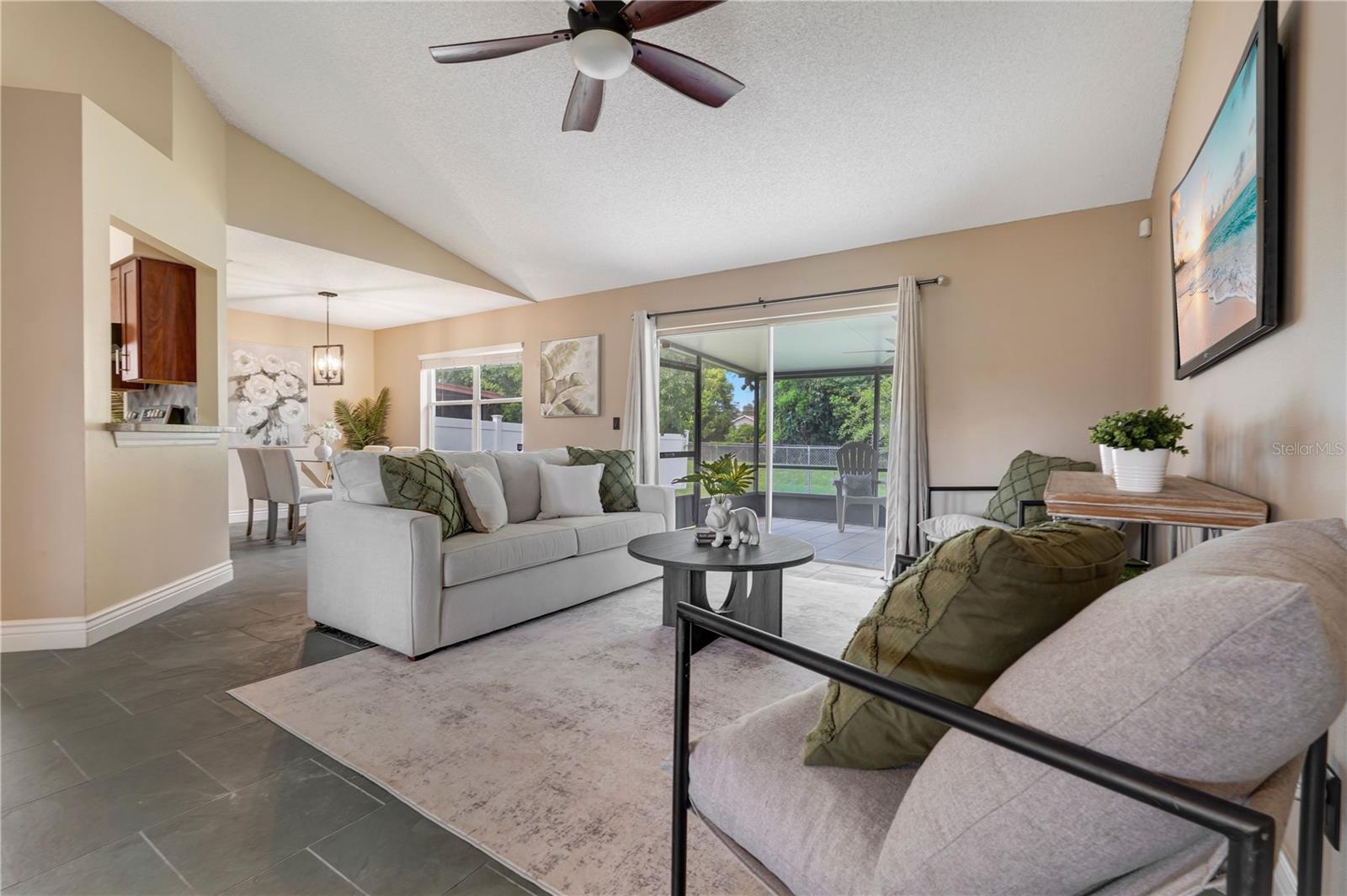 1324 SILVERTHORN DRIVE
