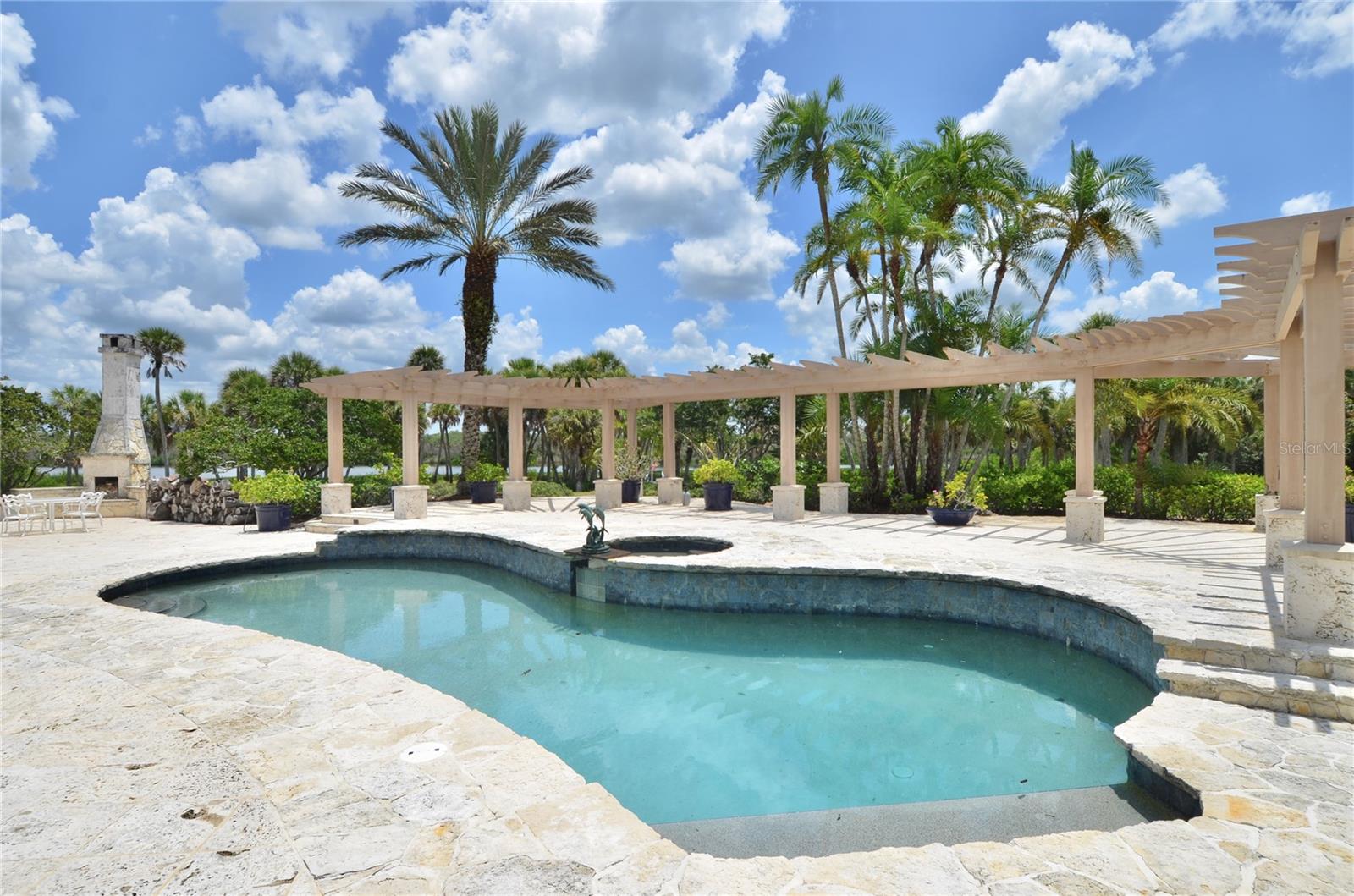 Search Properties for Sale 2 630 N RIVER ROAD