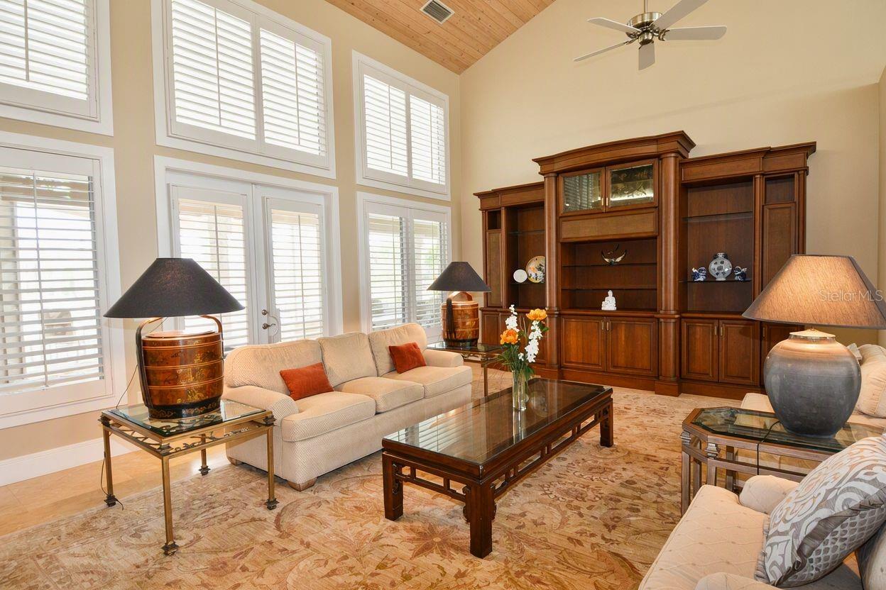 Search Properties for Sale 4 630 N RIVER ROAD