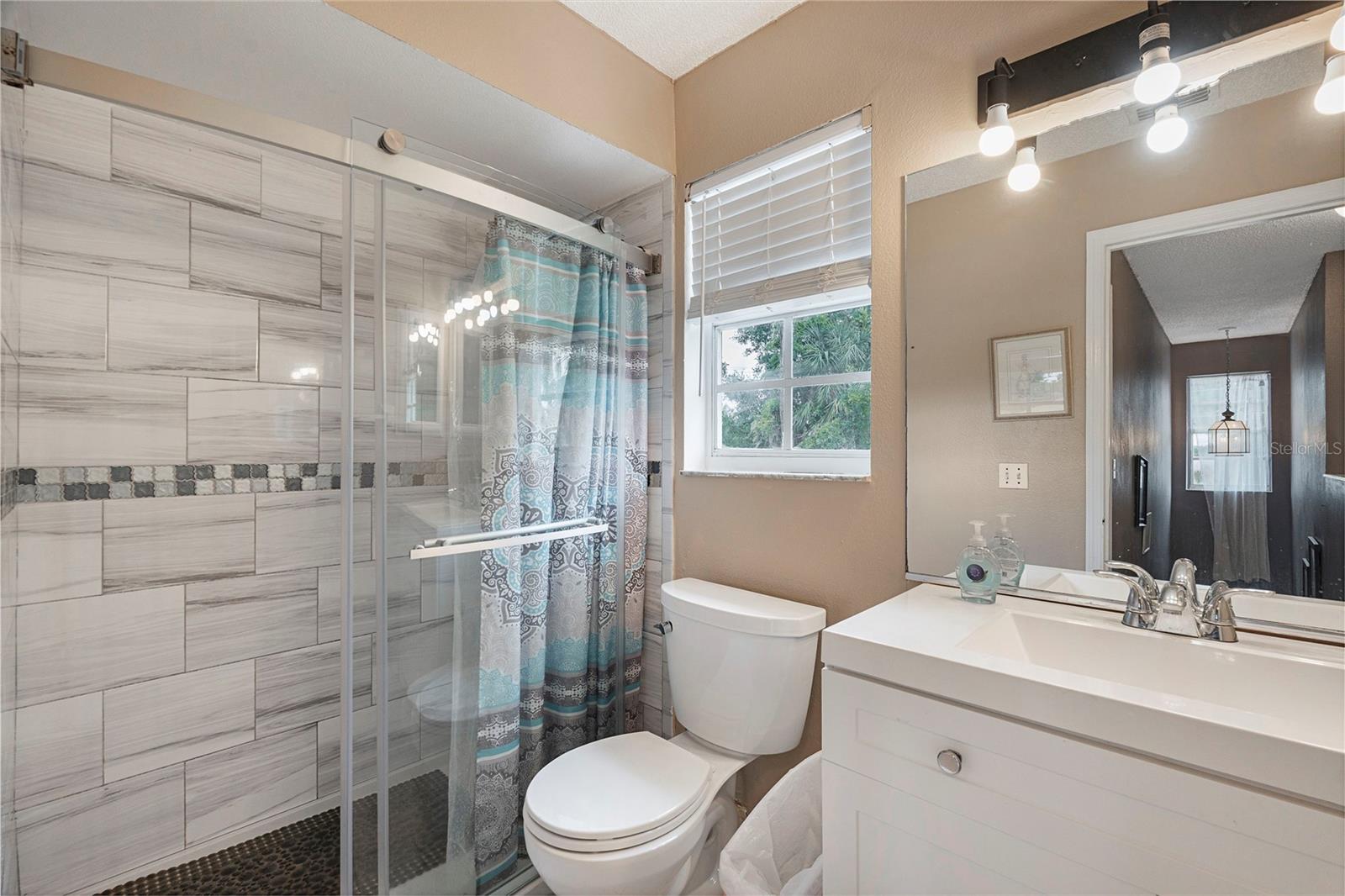 LAKE SARASOTA - Residential