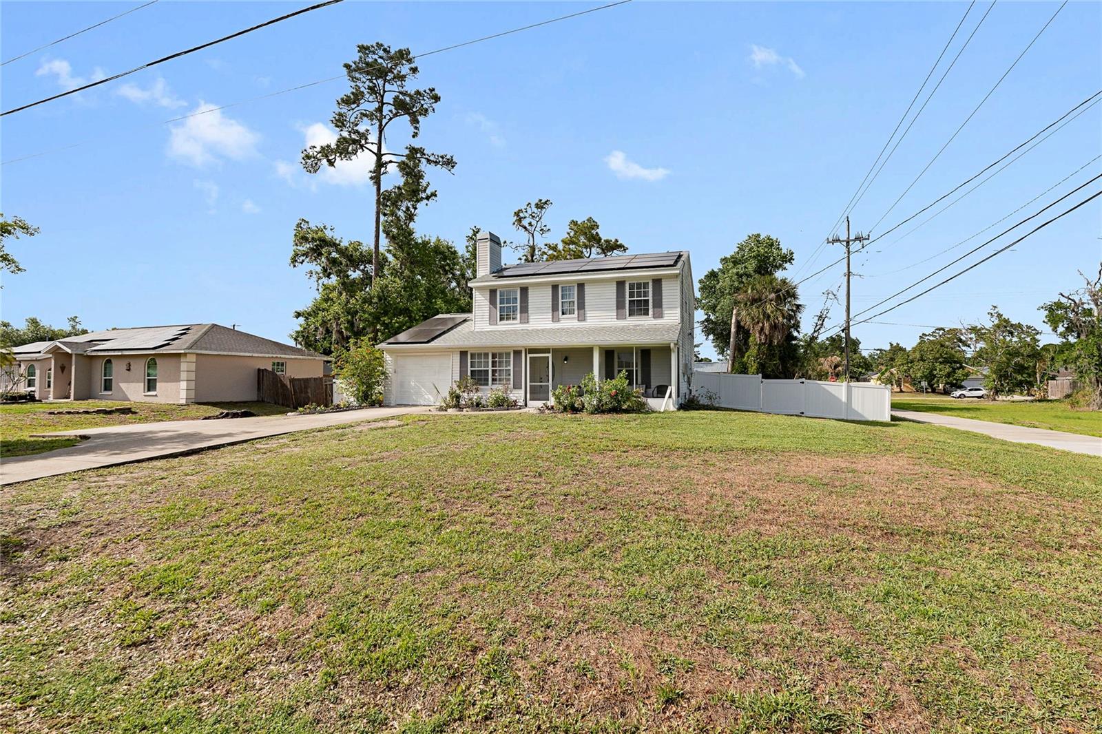 LAKE SARASOTA - Residential