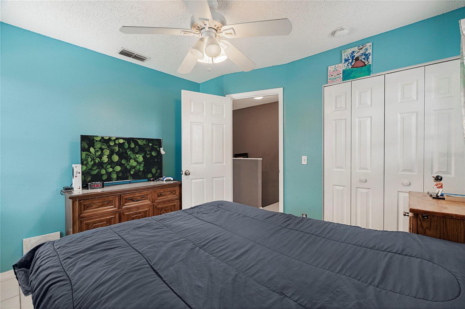 LAKE SARASOTA - Residential