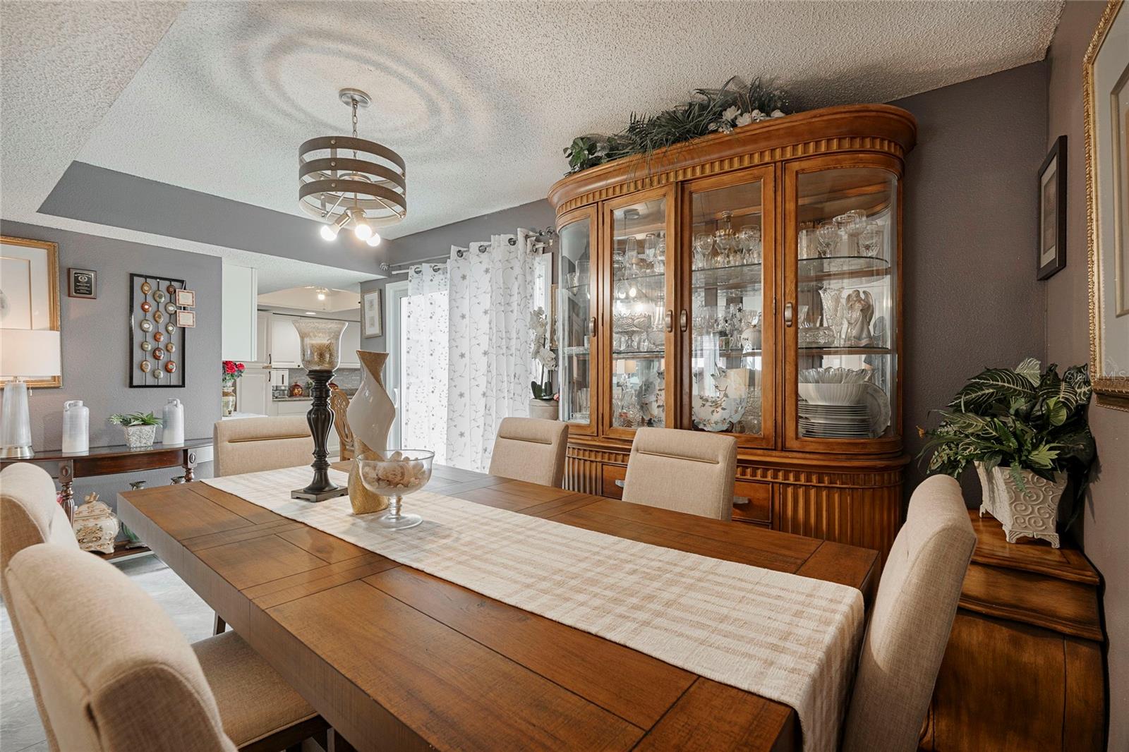 LAKE SARASOTA - Residential