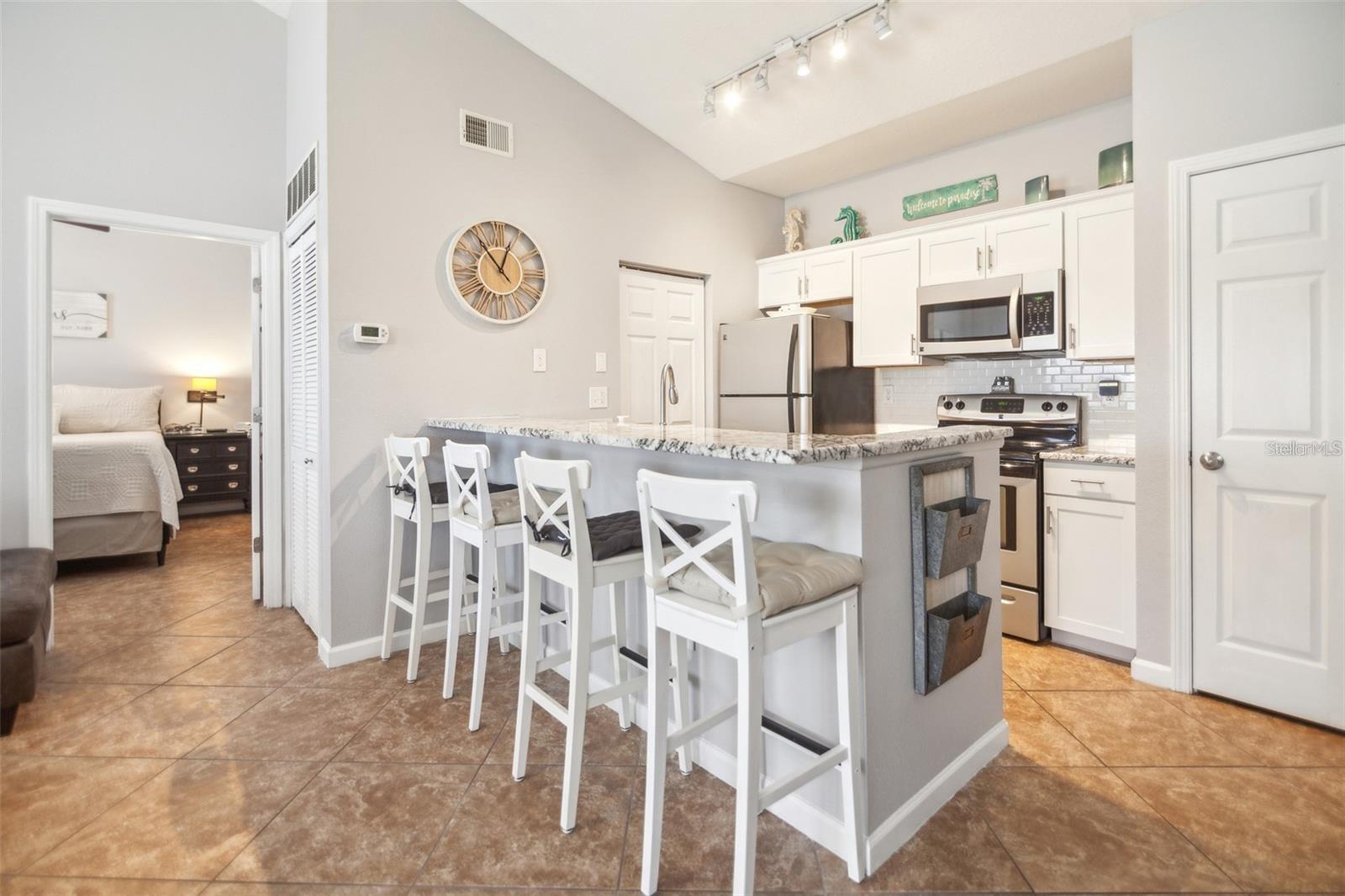 BEACHWAY CONDOS - Residential