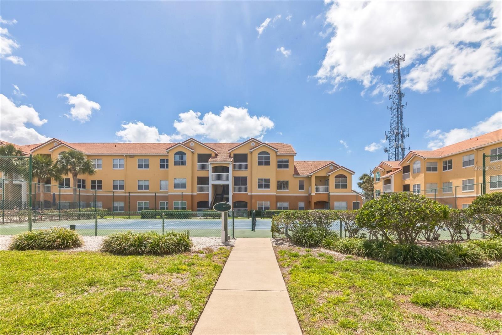 BEACHWAY CONDOS - Residential