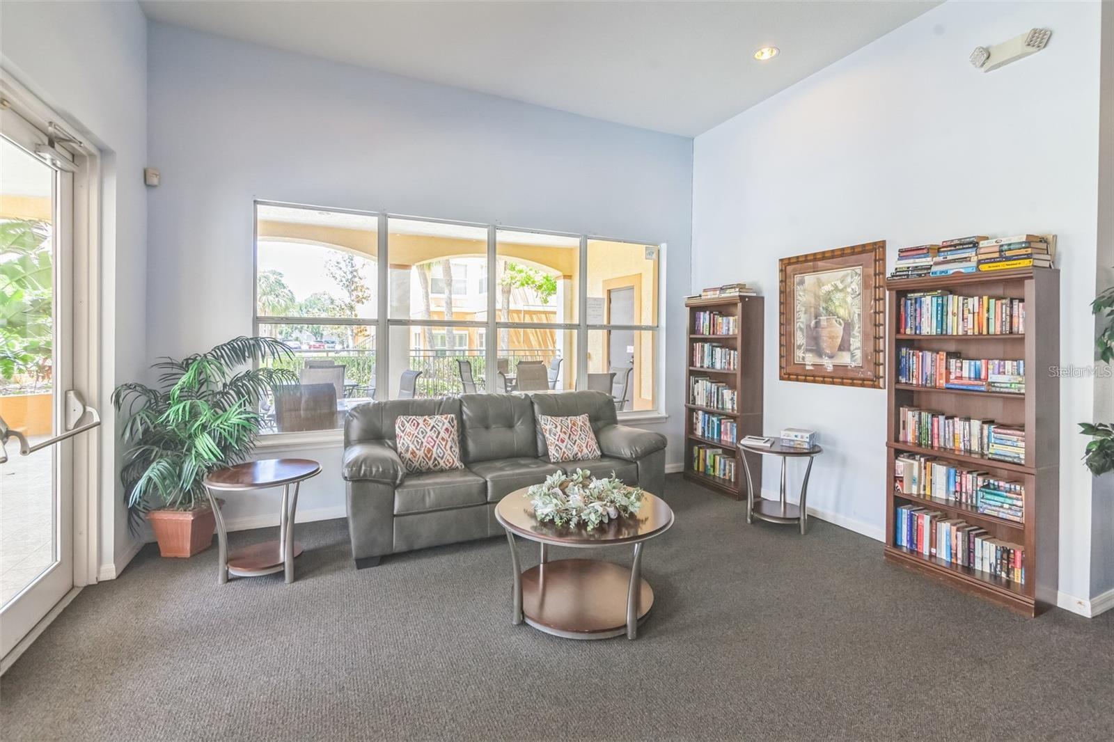 BEACHWAY CONDOS - Residential