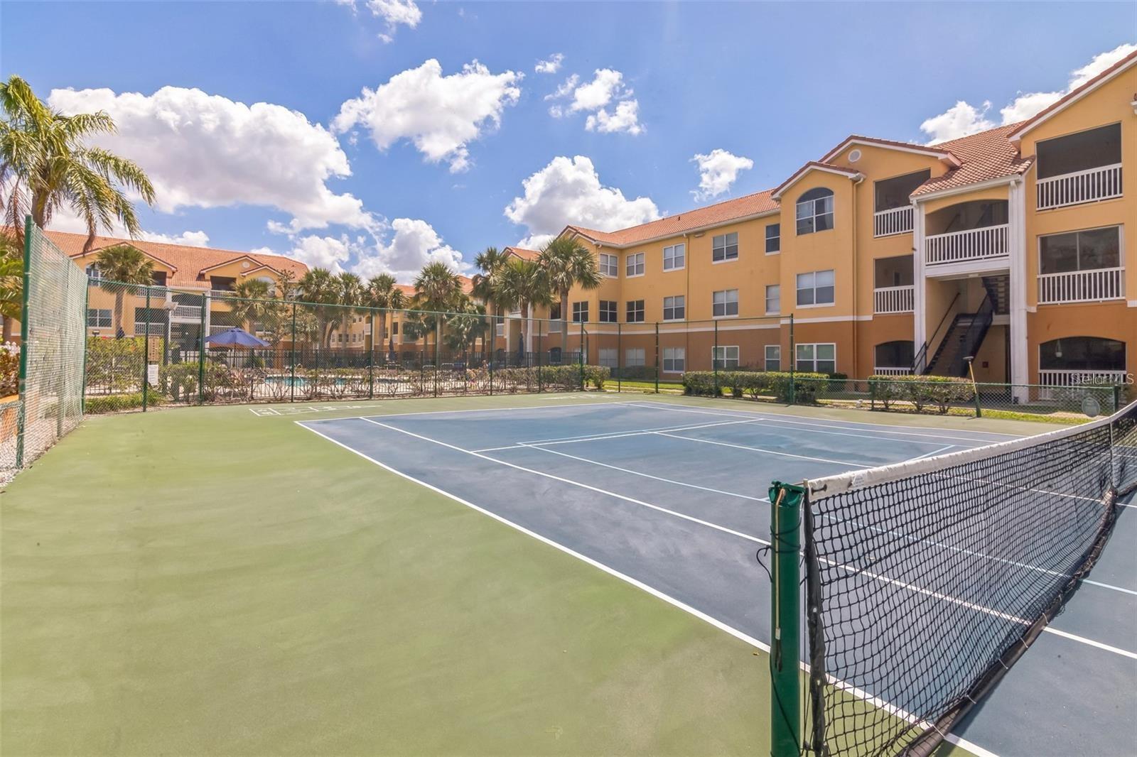 BEACHWAY CONDOS - Residential